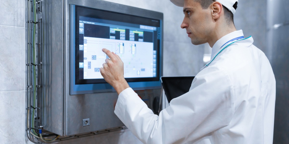 How Temperature Monitoring Systems Enhance Industrial Safety and Process Efficiency