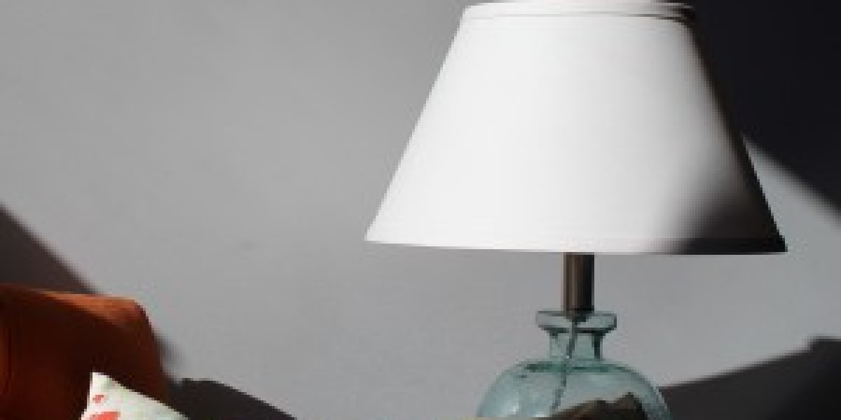 A Guide to Choosing the Right Lamp Shades for Your Home