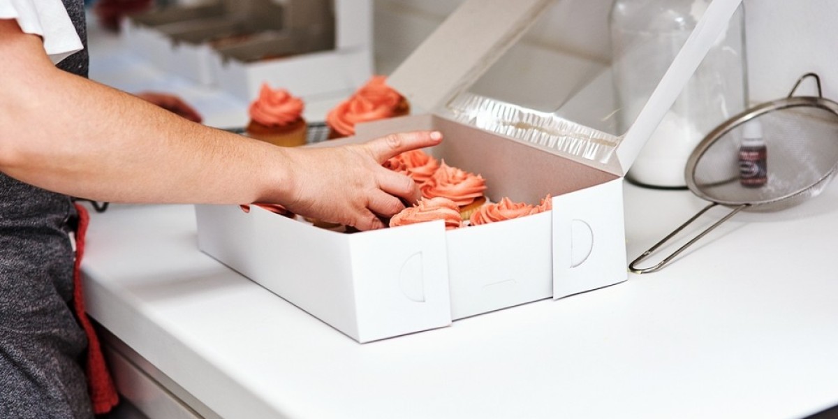 Custom Bakery Boxes – The Complete Guide for Bakers and Businesses