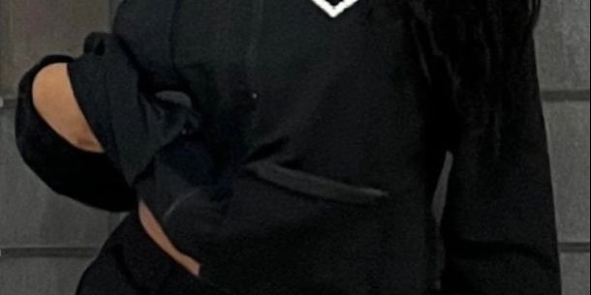 Carsicko Tracksuit outfits for peaceful weekends