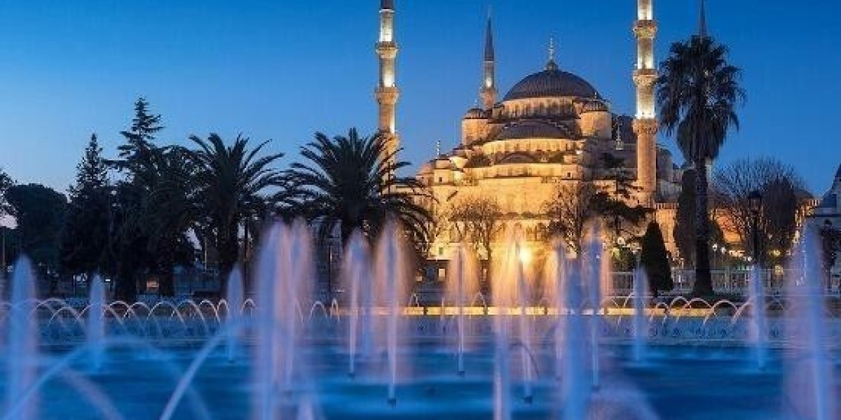 Kate Places On a Trendy Display as She Attends V&A Storehouse