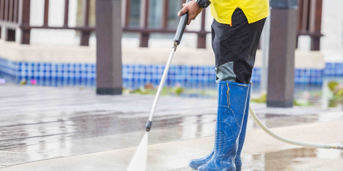 Top Benefits of Hiring Professional Floor Care Services Dallas for Your Business