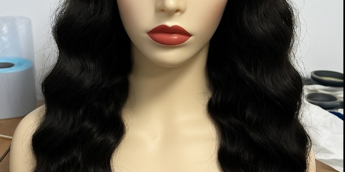 HD Lace vs Transparent Lace for Glueless Wigs: Which One Is Better?