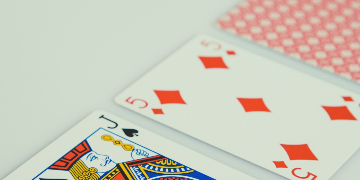 The Future of Gamification in Online Casinos: How Engaging Features are Transforming Player Loyalty and Retention