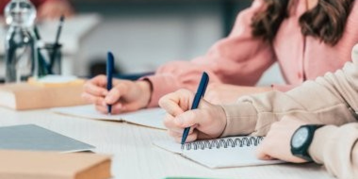 AI Free Academic Writing Service UK for Trusted Student Support