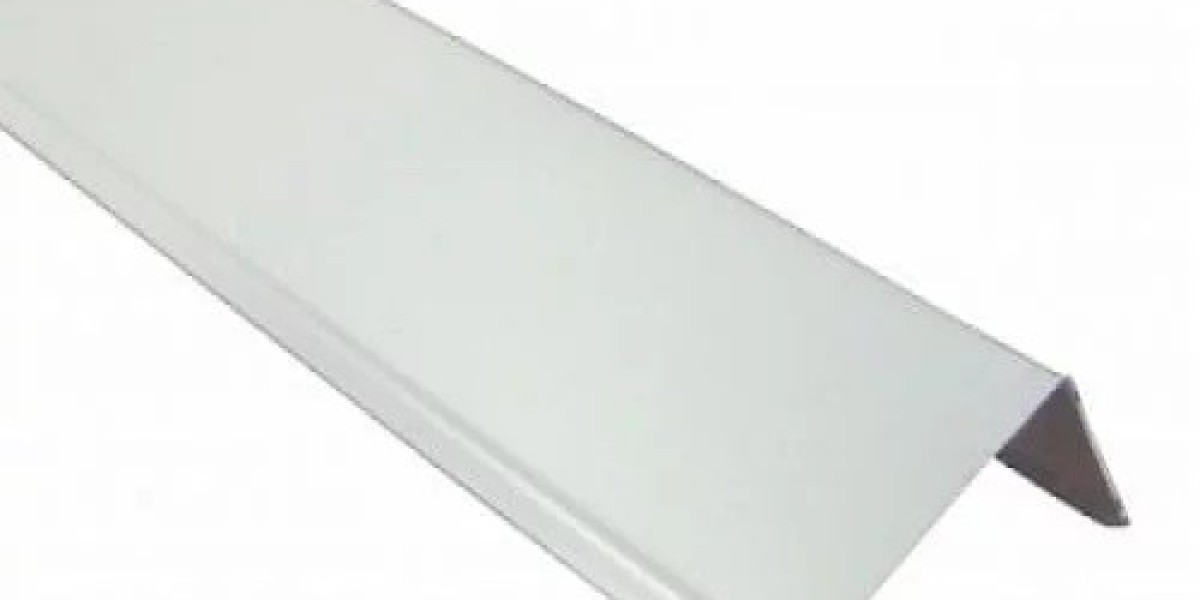 Protection Durable Des Maisons Contre L’eau Et Finitions Extérieures Modernes